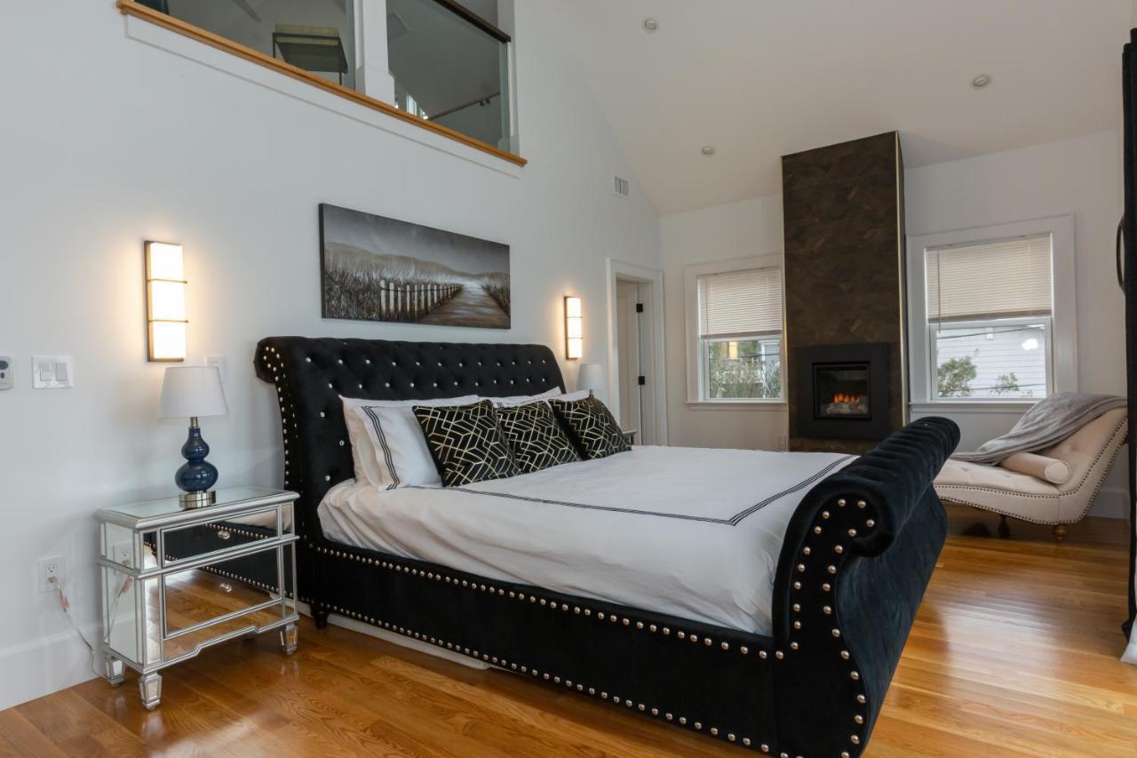 Luxury Oceanfront Bayside Jewel Quincy Exterior photo