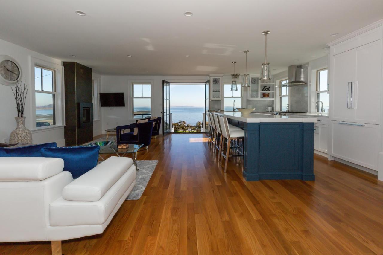 Luxury Oceanfront Bayside Jewel Quincy Exterior photo